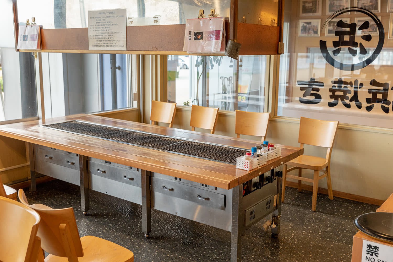 🛍️ 노토 음식 축제 시장 휴게소 (미치노에키 노토 쇼쿠사이 이치바 나나오 피셔맨즈 와프) 이미지 5